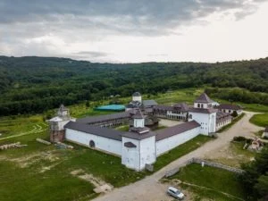 Mănăstirea Nera